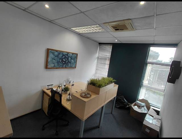 21.20M² OFFICE TO LET IN FOURWAYS